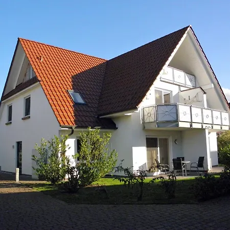 Prerower Strasse 14 1 *